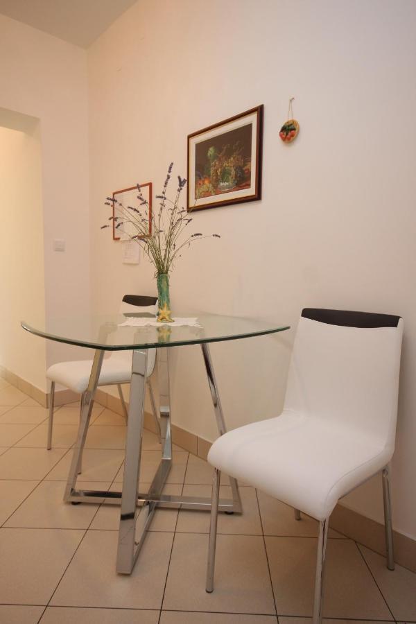 Apartment Mali Losinj 7879B Exterior foto